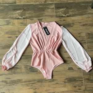 Boohoo NWT Pale pink bodysuit